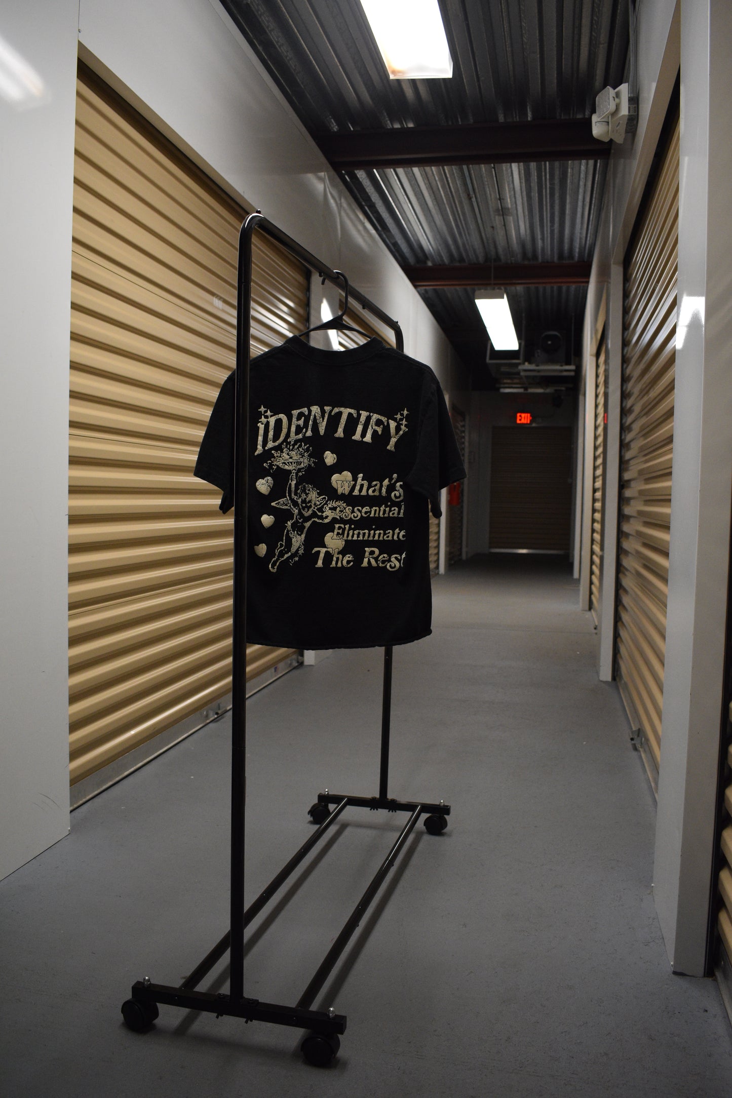 10: Identify Whats Essential Eliminate The Rest T-Shirt (BLACK)